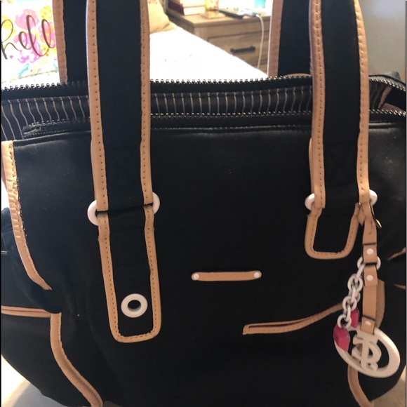 Juicy Couture purse - Picture 2 of 6